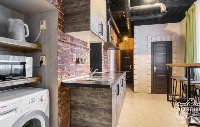 на Озерковской набережной, 8, площадь 550 м