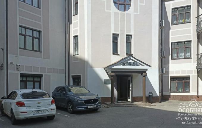 на Житной улице, 6-8, площадь 800 м