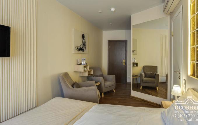 на Житной улице, 6-8, площадь 800 м