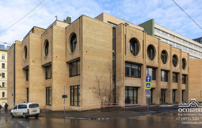 на Новорязанской улице, 8, площадь 5065 м