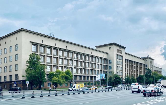 на проспекте Мира, 105, площадь 20476 м