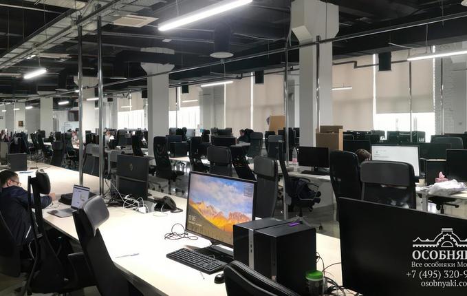 на улице Ленинская Слобода, 26, площадь 6899 м