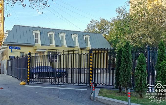 на улице Верхняя Масловка, 18Б, площадь 993 м