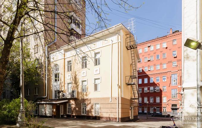 на улице Фадеева, 9, площадь 408 м