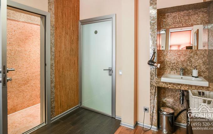 на улице Фадеева, 9, площадь 408 м