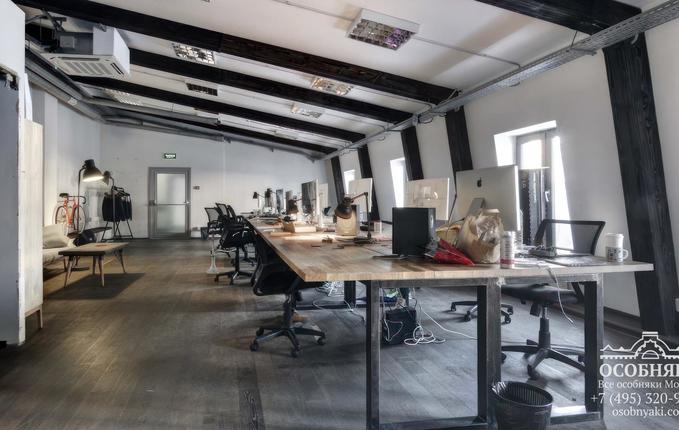 на улице Палиха, 10, площадь 2892 м