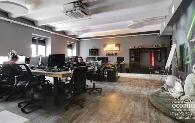 на улице Палиха, 10, площадь 2892 м