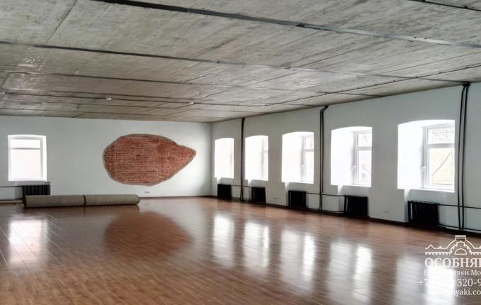 на Большой Лубянке, 24/15, площадь 743 м