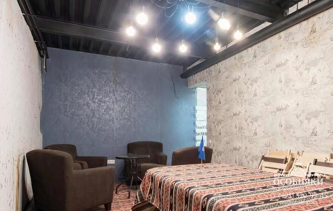 в Армянском переулке, 3-5, площадь 349 м