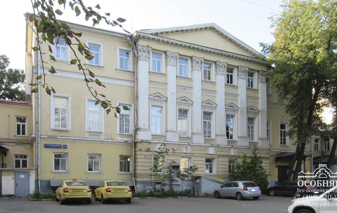 на улице Александра Солженицына, 29, площадь 1618 м