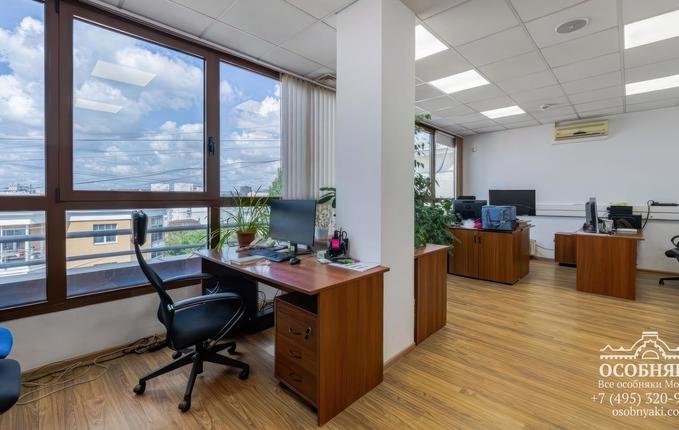 в Пестовском переулке, 10, площадь 2756 м