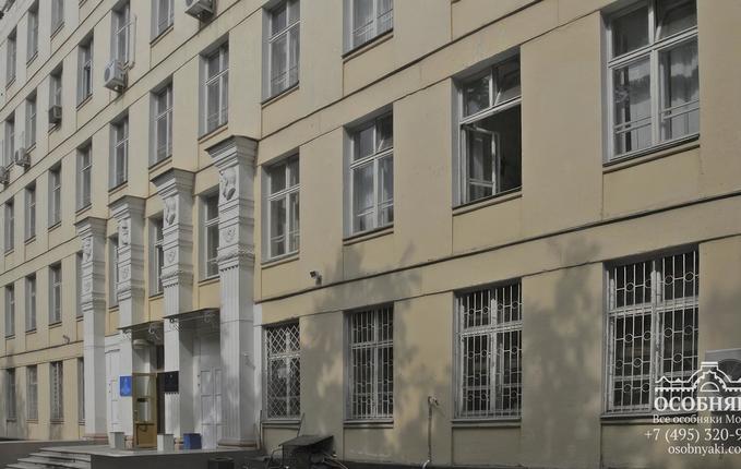 на Мосфильмовской улице, 35, площадь 8607 м