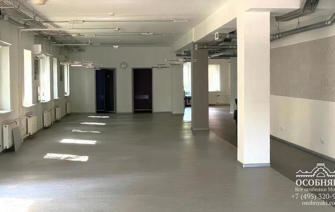 на Усачева, 35, площадь 750 м