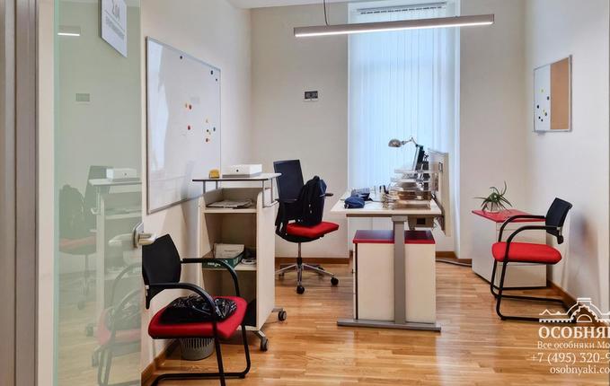 на Воронцовской улице, 8с7, площадь 1394 м