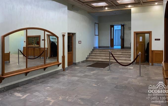 на Скаковой улице, 9, площадь 7889 м