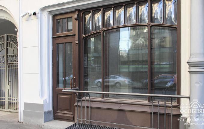 на 2-й Брестской, 19/18, площадь 6330 м