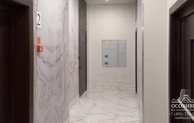 на 2-й Брестской, 19/18, площадь 6330 м