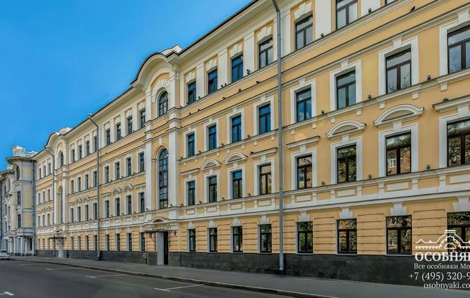 на 2-й Брестской, 19/18с4, площадь 2469 м