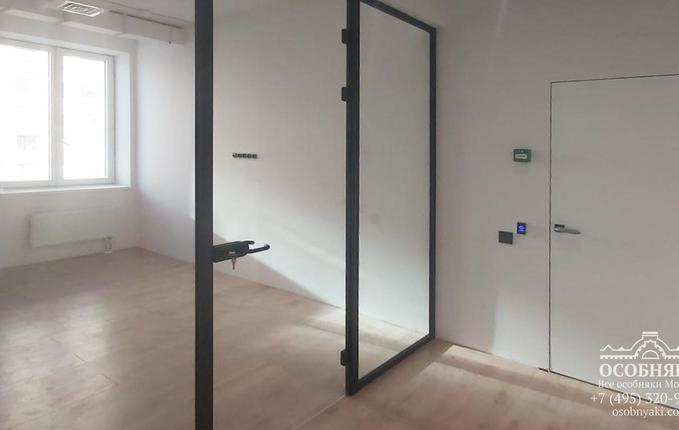 на 2-й Брестской, 19/18с2, площадь 1330 м