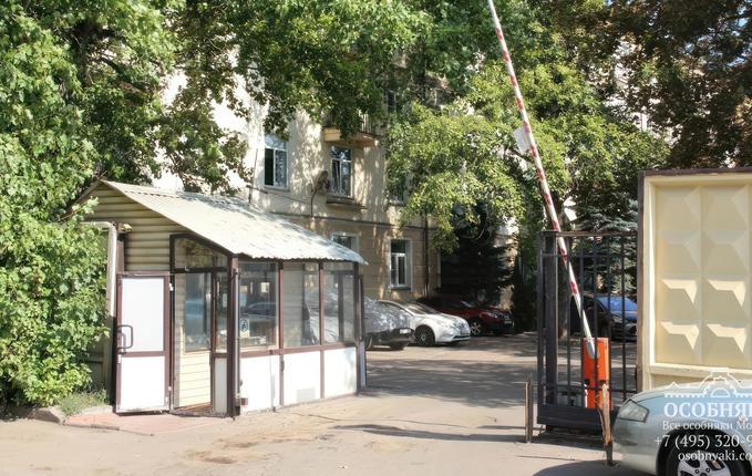 на Розанова, 10, площадь 4423 м