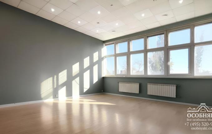 на Павловской, 18, площадь 4215 м