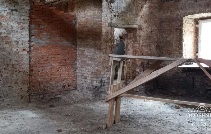 в 1-м Щемиловском переулке, 19, площадь 375 м