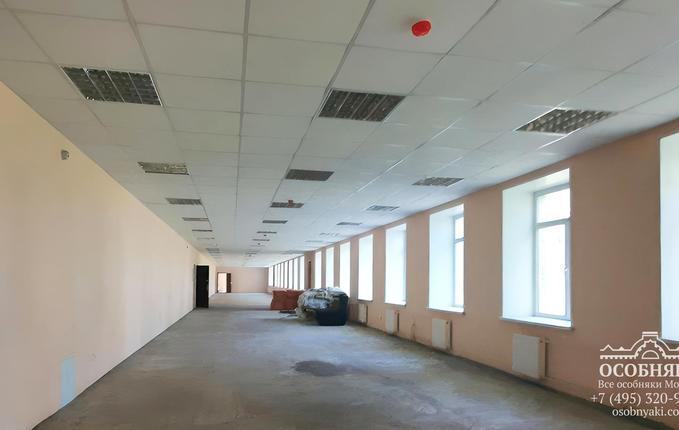 на Перекопской, 19, площадь 2696 м