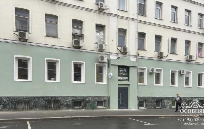 на Александра Солженицына, 31с1, площадь 1266 м