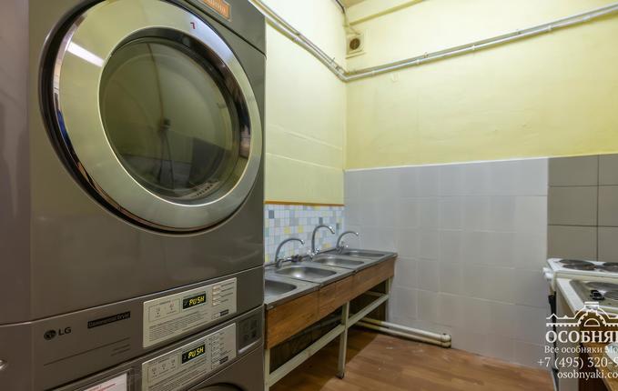 на улице Толбухина, 13с6, площадь 1179 м