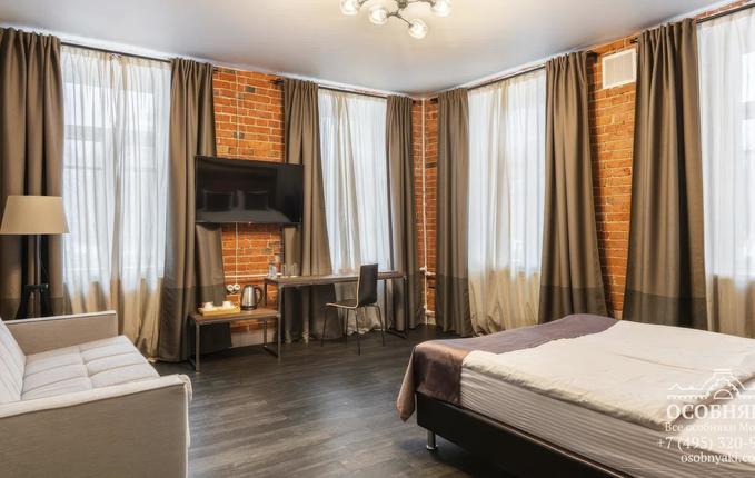 на улице Девятая Рота, 16, площадь 1172 м