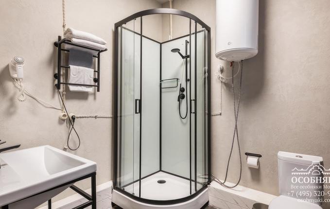 на улице Девятая Рота, 16, площадь 1172 м