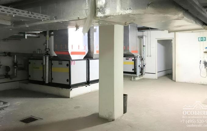 в Озерковском переулке, 12, площадь 2214 м