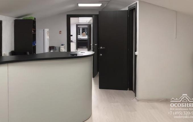 на Краснобогатырской, 90, площадь 1090 м