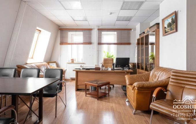 на Верхней Радищевской, 6, площадь 599 м