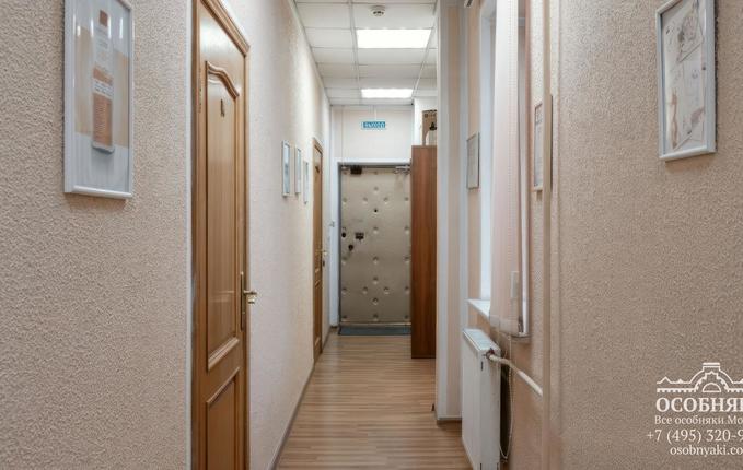 на Верхней Радищевской, 6, площадь 599 м