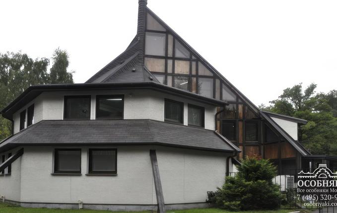 на Большой Филёвской, 22, площадь 275 м