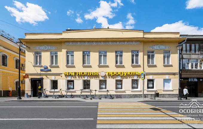 на улице Покровка, 43, площадь 1229 м