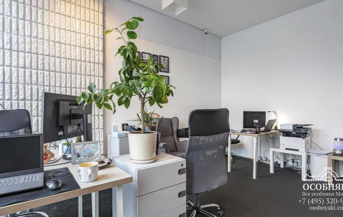 на улице Саврасова, 7, площадь 400 м