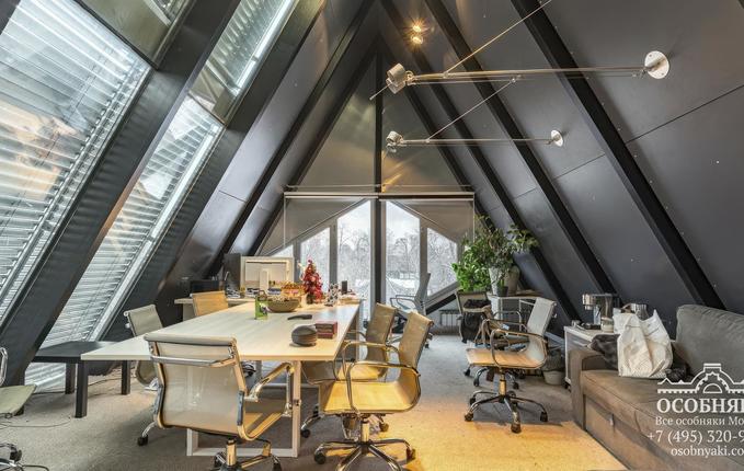 на улице Саврасова, 7, площадь 400 м