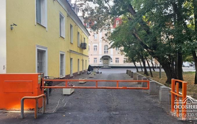 на Дубининской улице, 67, площадь 2092 м