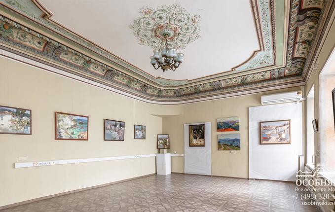 на площади Журавлева, 4-6, площадь 1828 м