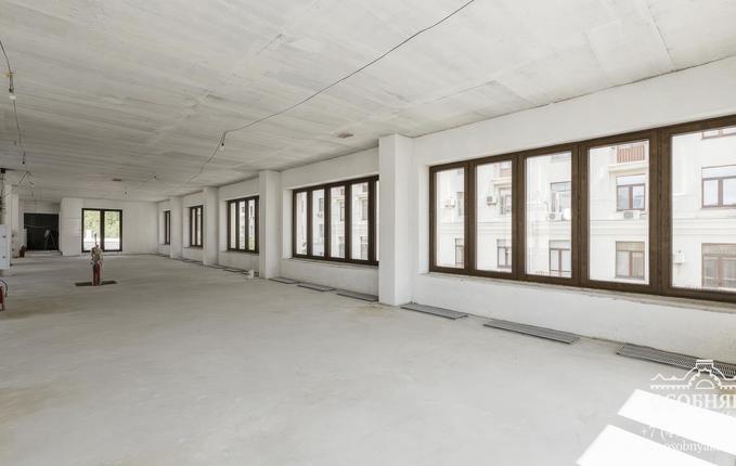 в Газетном переулке, 13, площадь 663 м