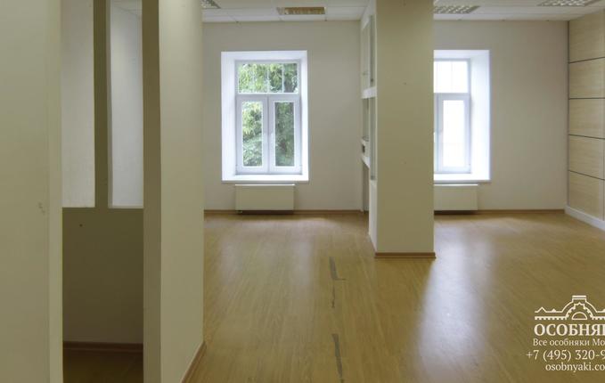 на Тверской, 9, площадь 5660 м