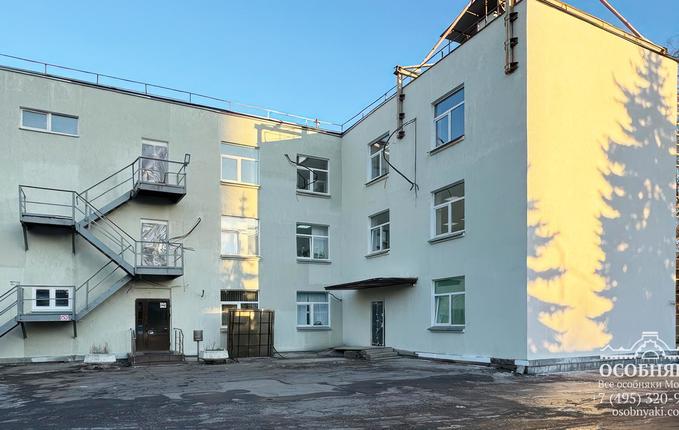 на Рабочей улице, 91, площадь 9633 м