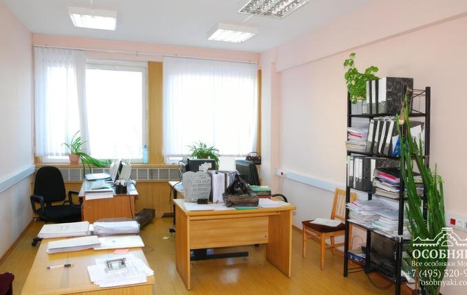 на Городской улице, 8, площадь 9455 м