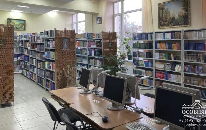 на улице Ибрагимова, 31, площадь 6596 м