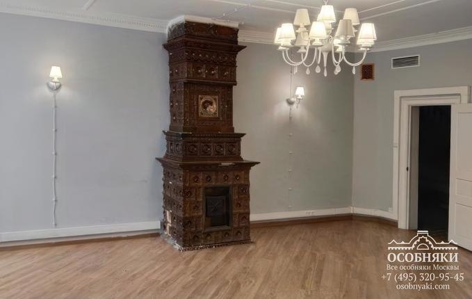в Турчаниновом переулке, 6, площадь 457 м