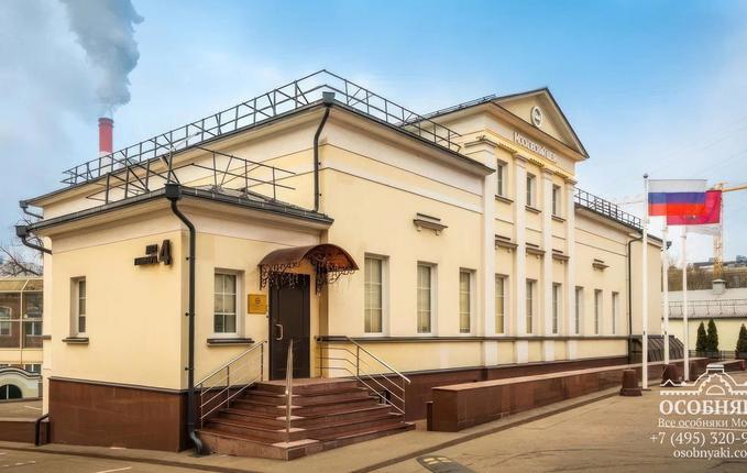 в Большом Саввинском переулке, 12с4, площадь 1007 м