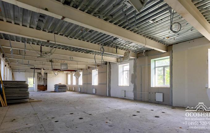 на улице Воронцово Поле, 12, площадь 1337 м