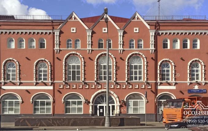 на Большой Тульской улице, 44, площадь 2786 м